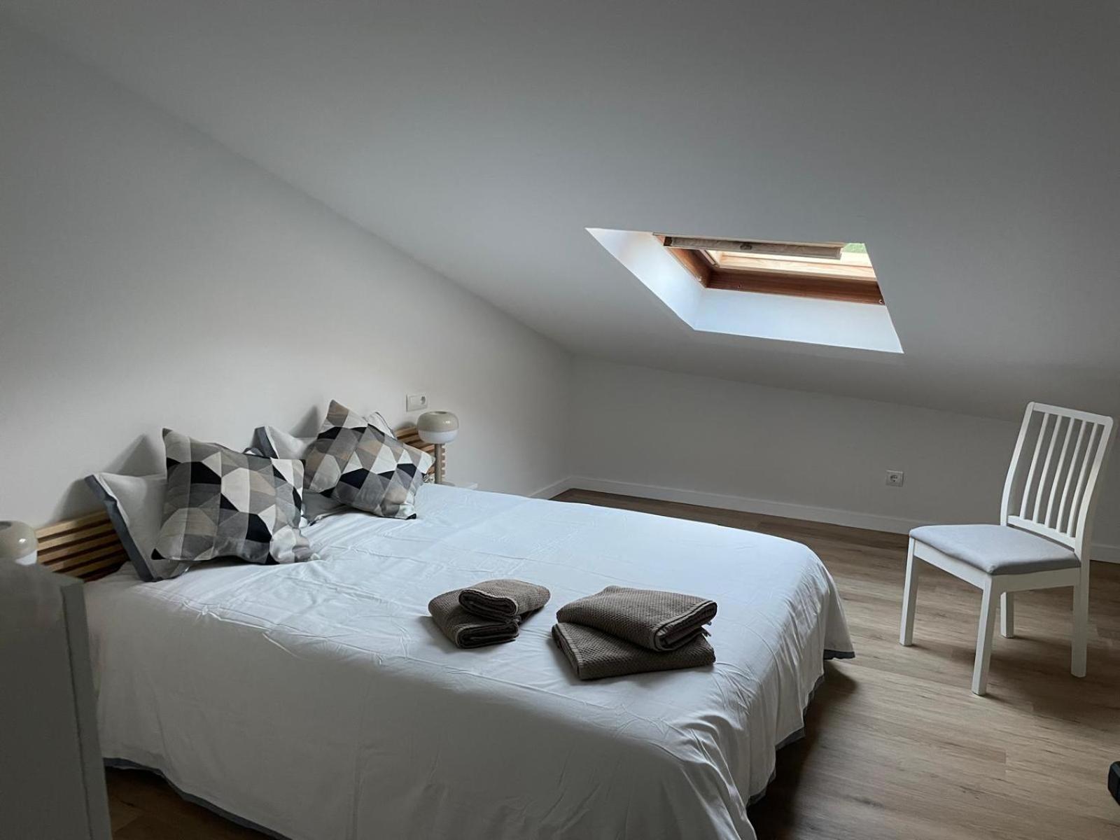 Apartamentos Lavandeira By Bebalmy Viveiro Bagian luar foto