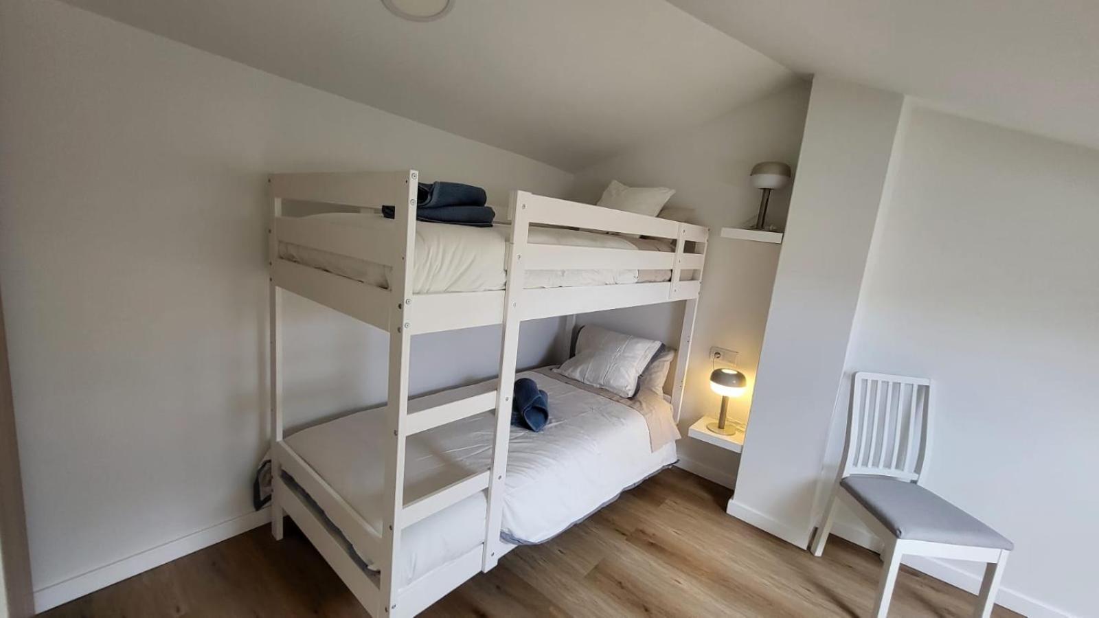Apartamentos Lavandeira By Bebalmy Viveiro Bagian luar foto