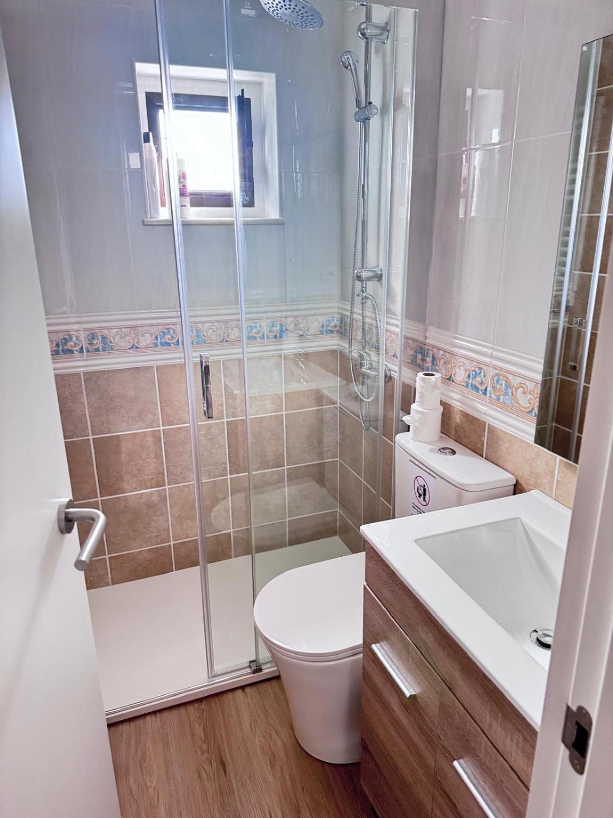 Apartamentos Lavandeira By Bebalmy Viveiro Bagian luar foto